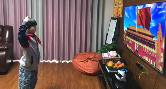 昌黎線上“升旗儀式” | 隔離病毒，但不隔離對(duì)祖國的熱愛